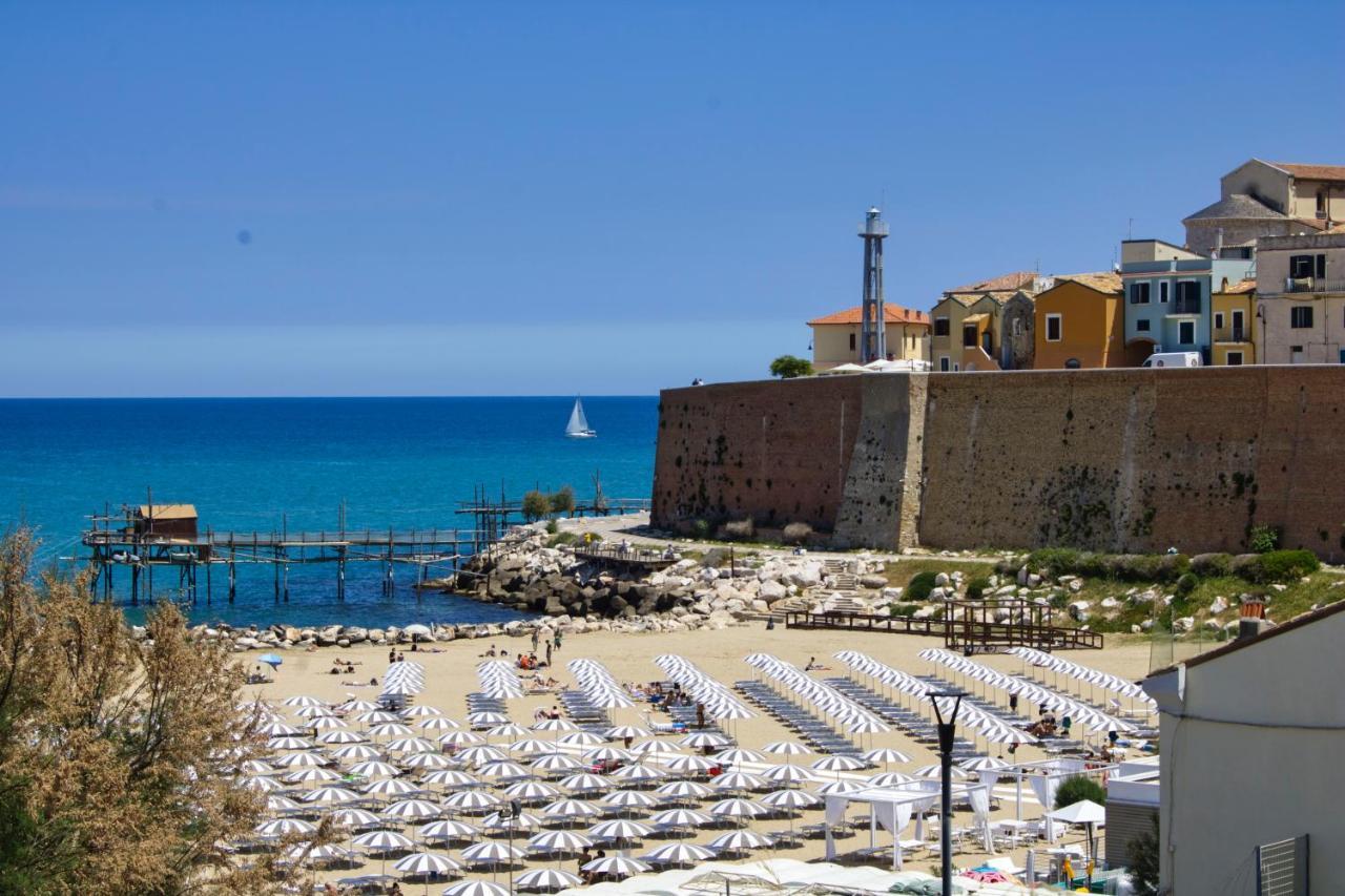 Nel Cuore Del Borgo Antico Termoli Exterior photo